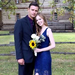 Meet your Posher, Emmarie